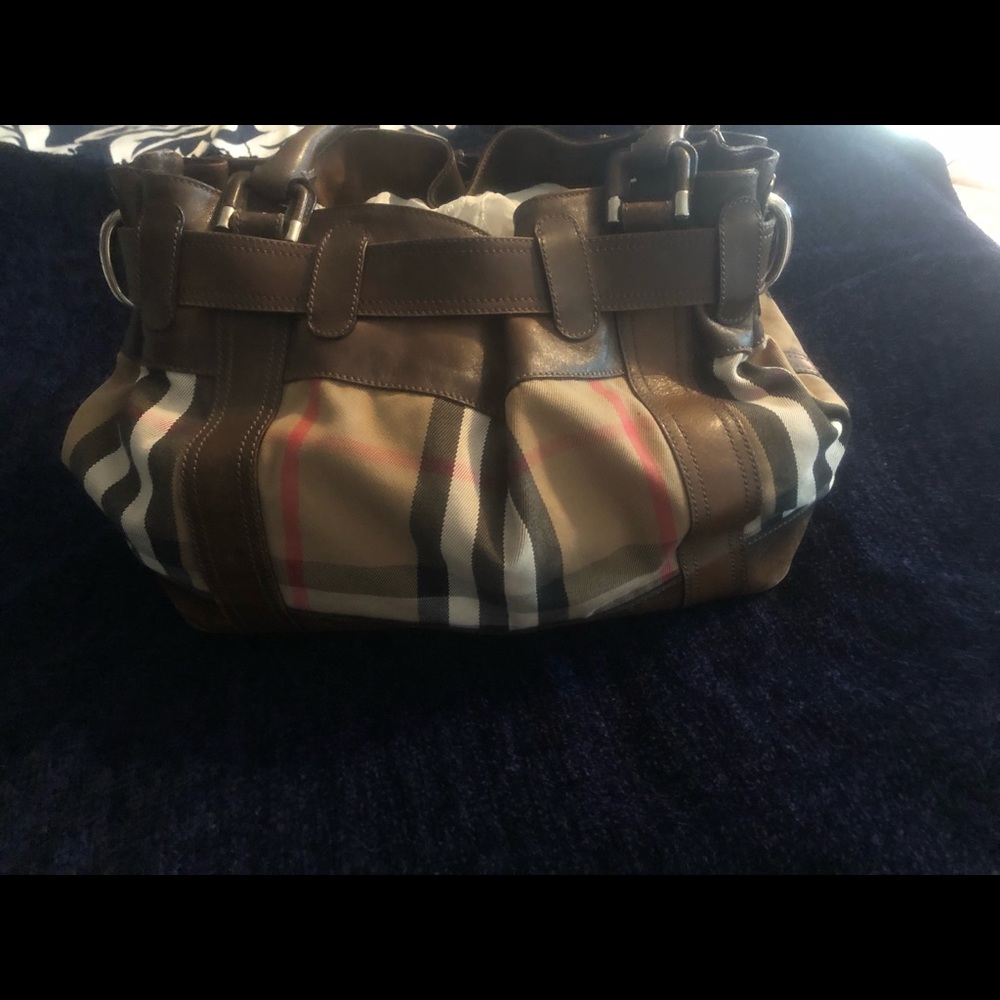 Burberry Satchel - Picture 4 of 7